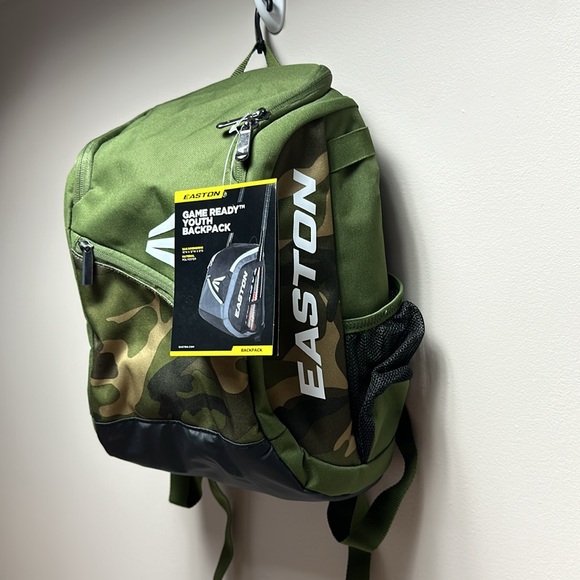 NWT Easton Game Ready Youth Green Camo Baseball Equipment Backpack Bag - Picture 3 of 11